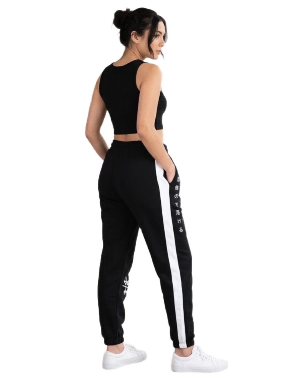 Tsuki Market Ltd Edition Black With White Side Stripe Size L